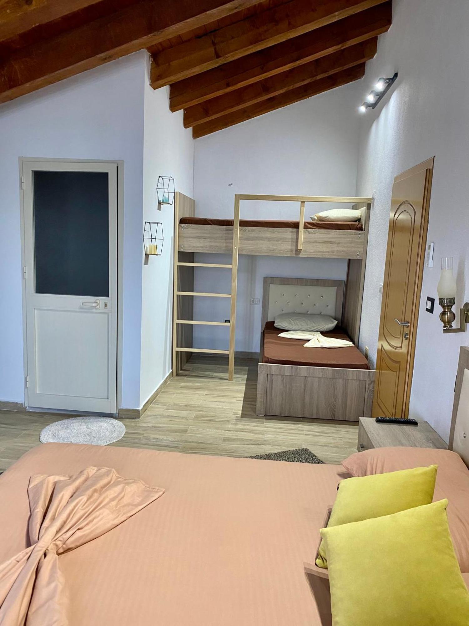 Bella Vista Bed & Breakfast ชโคเดอร์ ภายนอก รูปภาพ
