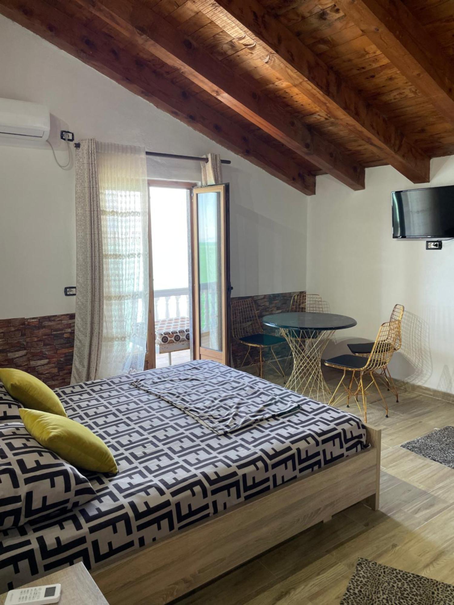 Bella Vista Bed & Breakfast ชโคเดอร์ ภายนอก รูปภาพ