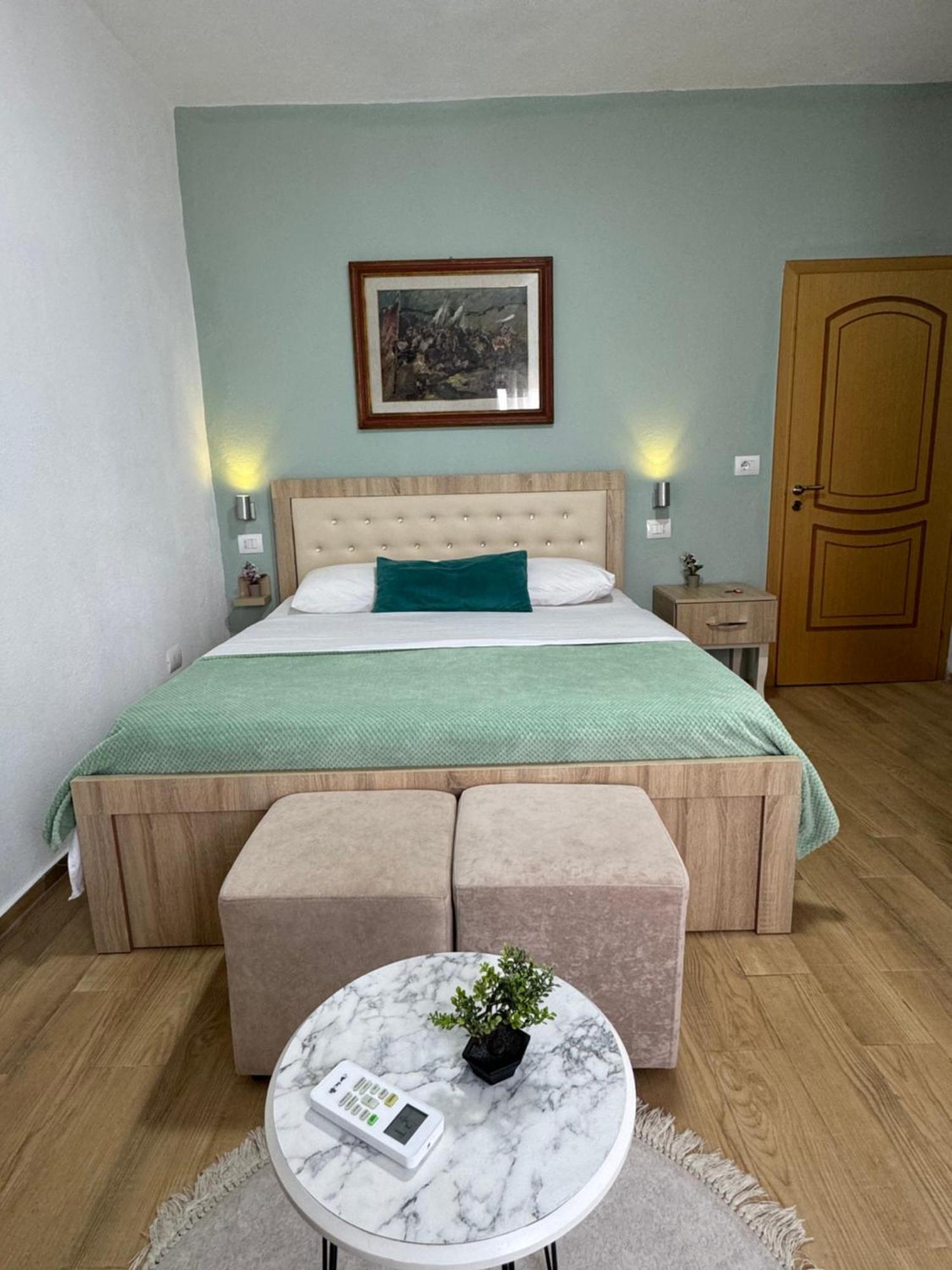 Bella Vista Bed & Breakfast ชโคเดอร์ ภายนอก รูปภาพ